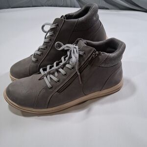 Clarks Cloudsteppers Breeze Glide Ankle Zipper Bootie Gray Women's 10